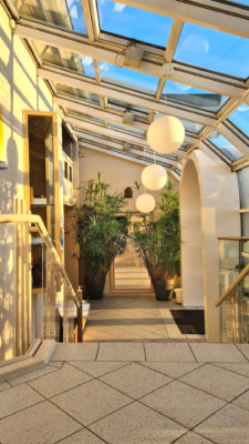 Eingangsbereich des Garden Eden